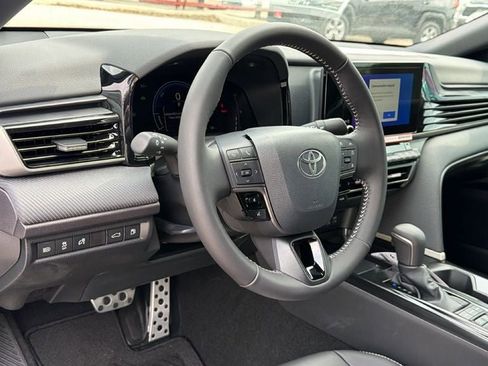 New 2026 Toyota Camry SE FWD image 19