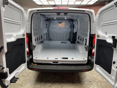 New 2025 Ford Transit 350 Low Roof image 21
