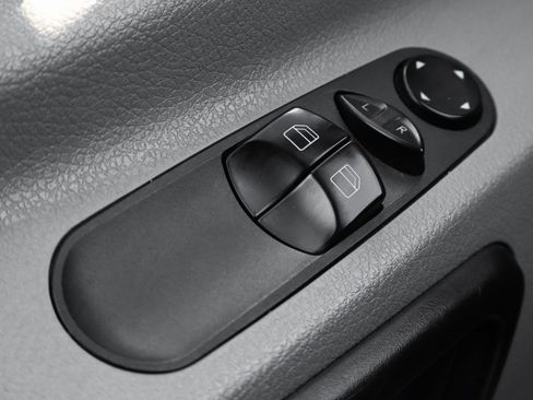 Used 2013 Mercedes-Benz Sprinter 3500 image 14