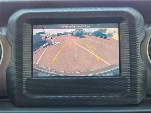 Used 2020 Jeep Wrangler Unlimited Sport image 14