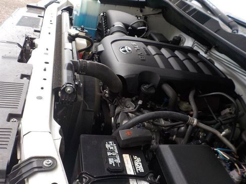 Used 2017 Toyota Tundra SR5 w/ TRD Off Road Package image 45