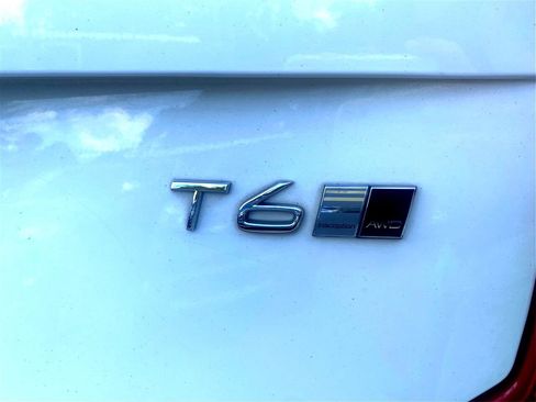 Used 2019 Volvo XC90 T6 Inscription w/ Luxury Package image 17