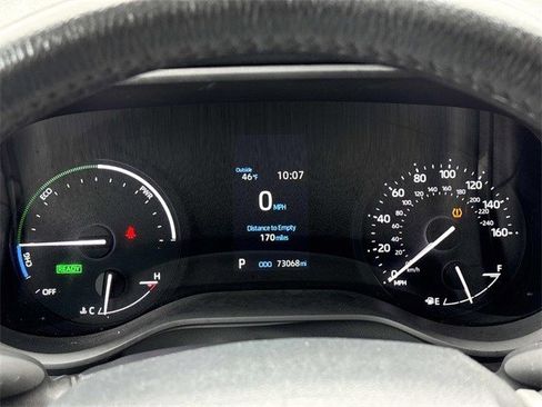 Used 2024 Toyota Sienna XLE image 28