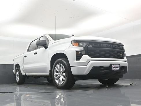 Used 2022 Chevrolet Silverado 1500 Custom RWD image 44