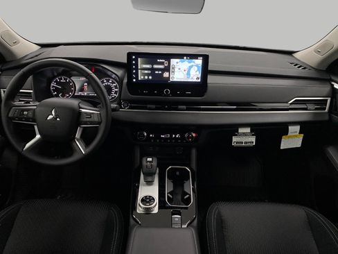 New 2026 Mitsubishi Outlander ES AWD/4WD image 20