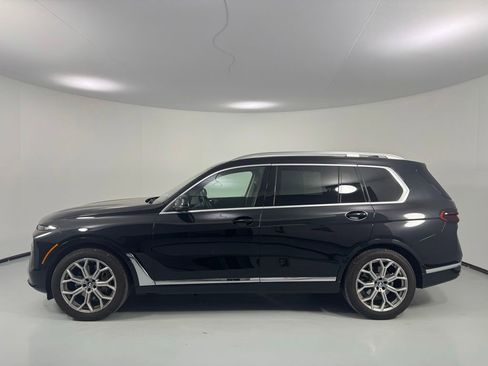 Certified 2025 BMW X7 xDrive40i AWD/4WD image 5