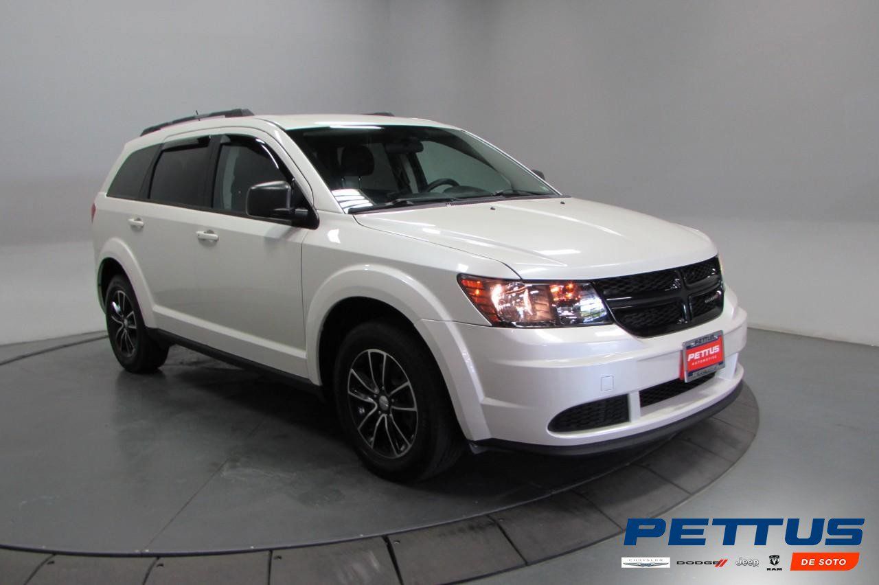 Used 2017 Dodge Journey SE w/ Flexible Seating Group FWD image 1