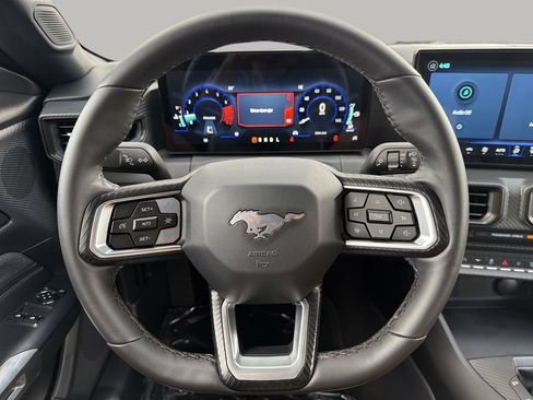 Certified 2026 Ford Mustang Coupe RWD image 27