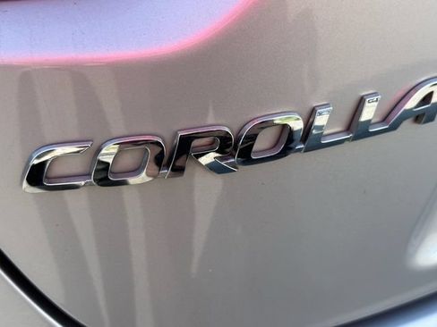 Certified 2024 Toyota Corolla LE FWD image 11