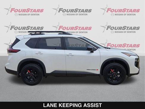 New 2026 Nissan Rogue SV AWD/4WD image 3