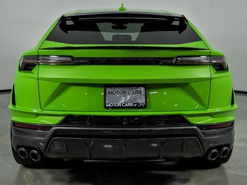 Used 2023 Lamborghini Urus Performante AWD/4WD image 11