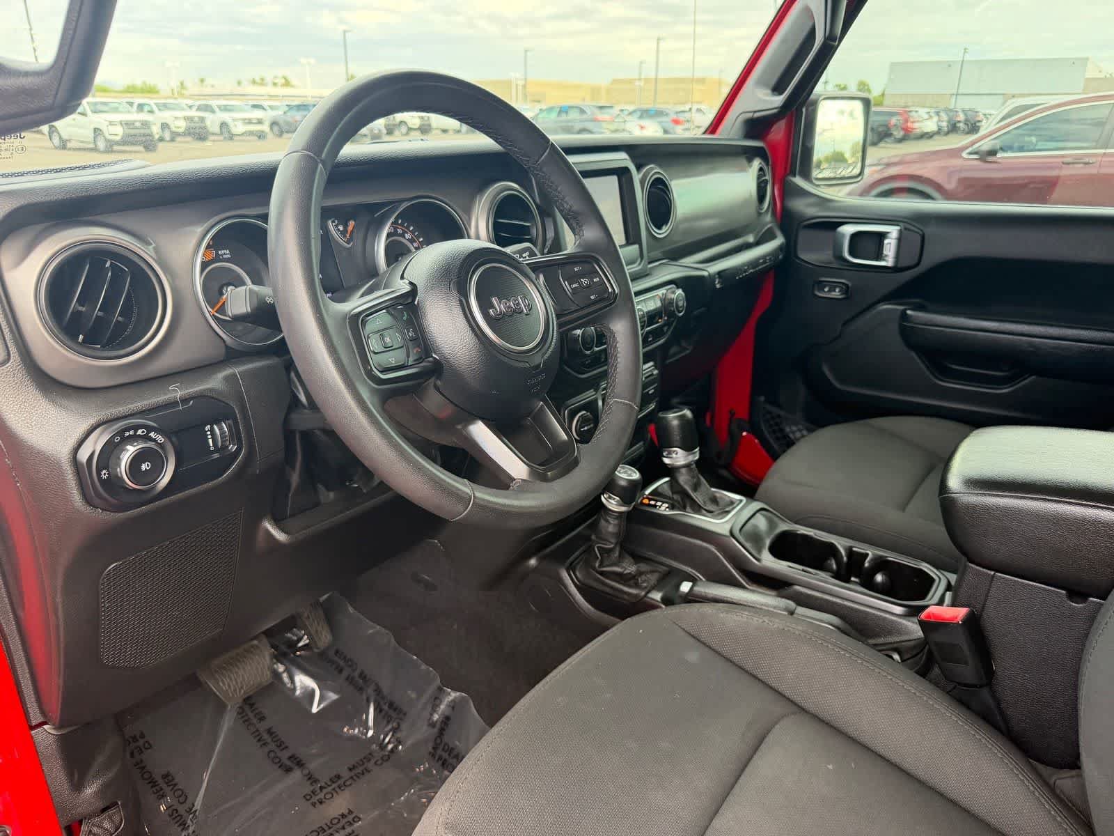 Used 2023 Jeep Wrangler Unlimited Sport AWD/4WD image 2