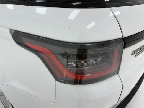 Used 2019 Land Rover Range Rover Sport Supercharged image 36
