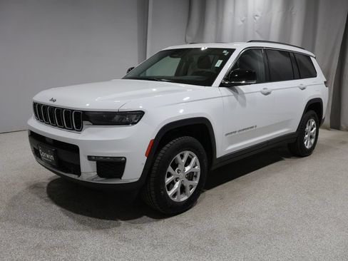 Used 2023 Jeep Grand Cherokee L Limited w/ Luxury Tech Group II AWD/4WD image 5