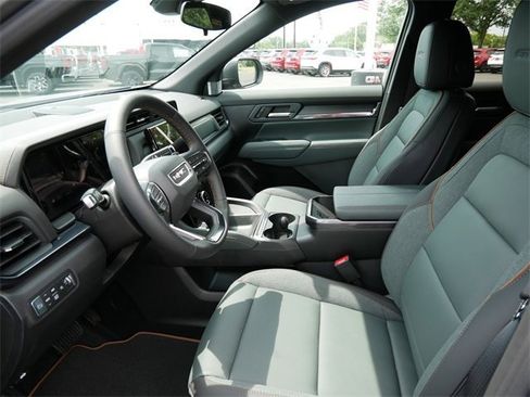 New 2026 GMC Terrain AT4 w/ Convenience Package III image 4