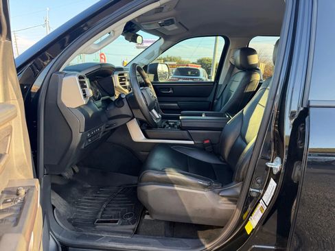 Used 2023 Toyota Tundra SR5 image 4