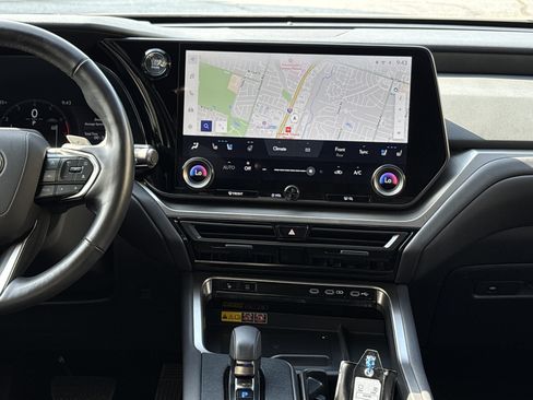Certified 2025 Lexus TX 350 AWD w/ Technology Package image 30