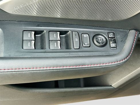 Used 2025 Acura RDX A-Spec image 18