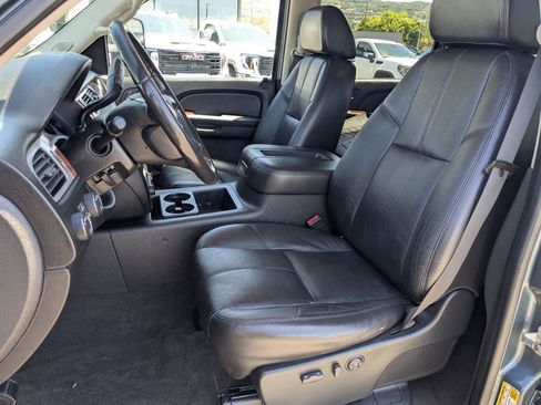 Used 2008 Chevrolet Silverado 3500 LTZ AWD/4WD image 14