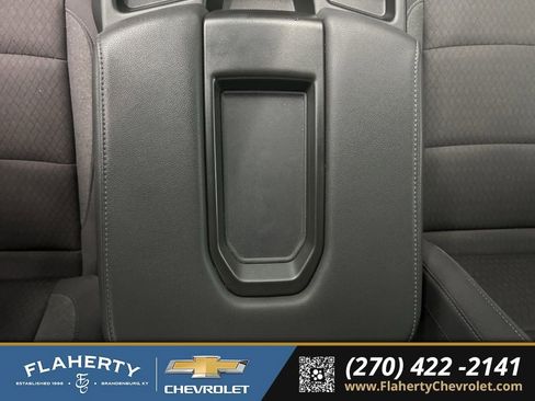 Used 2024 Chevrolet Silverado 2500 Custom w/ Custom Value Package image 32