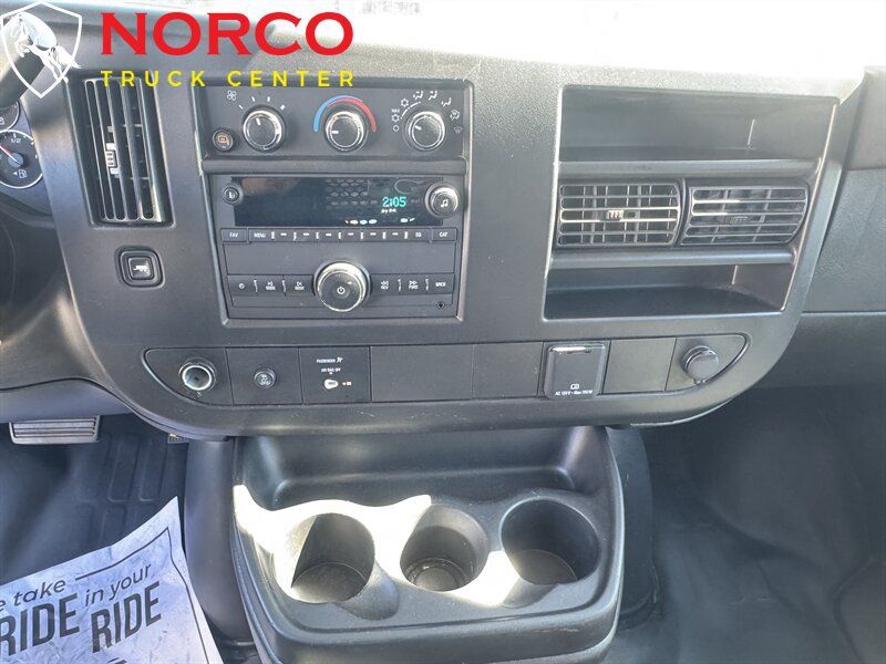 Used 2023 GMC Savana 2500 w/ Driver Convenience Package RWD image 22
