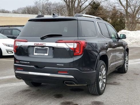 Used 2023 GMC Acadia Denali w/ Denali Ultimate Package AWD/4WD image 3