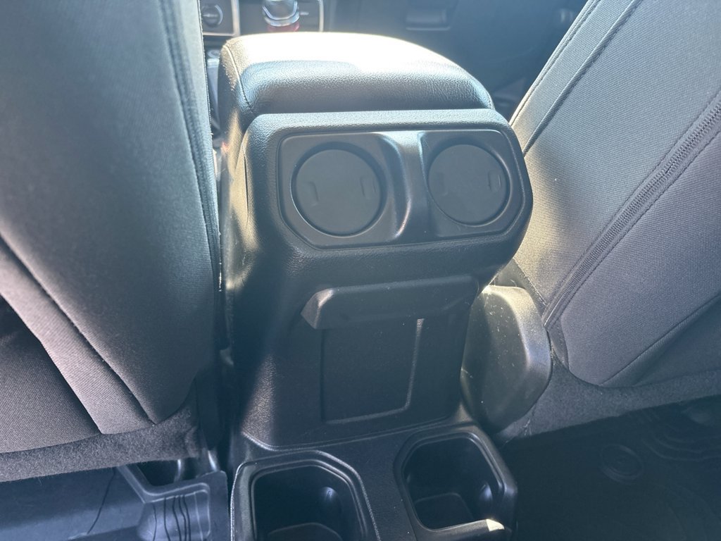 Used 2018 Jeep Wrangler Unlimited Sport AWD/4WD image 20