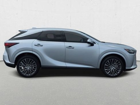 Certified 2023 Lexus RX 350 w/ Accessory Package (Z1) AWD/4WD image 4