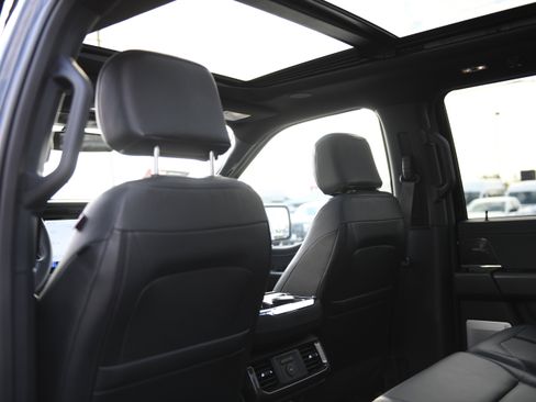 New 2025 Ford F150 Lariat w/ Equipment Group 502A High image 41