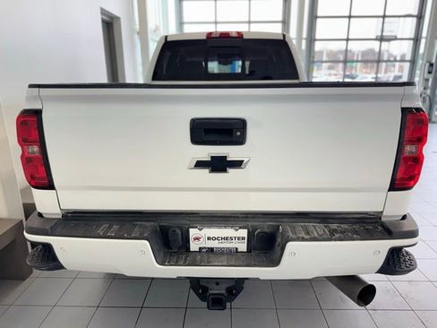Used 2019 Chevrolet Silverado 2500 LT w/ Custom Sport Edition image 33