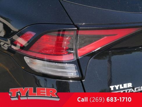 Used 2023 Kia Sportage X-Line w/ X-Line Premium Package AWD/4WD image 12