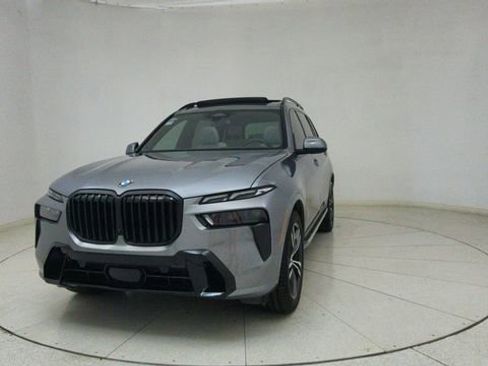 Used 2026 BMW X7 xDrive40i image 71