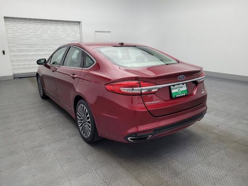 Used 2017 Ford Fusion SE w/ Fusion SE Technology Package image 5