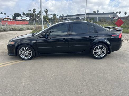Used 2004 Acura TL w/ Navigation image 9