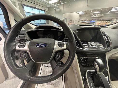 Used 2016 Ford C-MAX SEL w/ Equipment Group 302A image 9