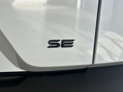 New 2026 Toyota C-HR AWD/4WD image 7