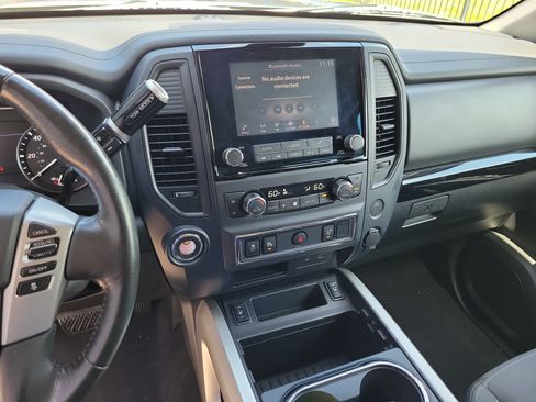Certified 2024 Nissan Titan SV w/ SV Convenience Package RWD image 19