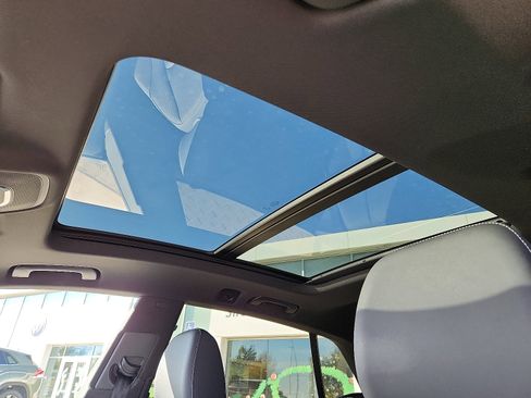 Used 2021 Audi Q8 Premium Plus w/ Premium Plus Package image 13