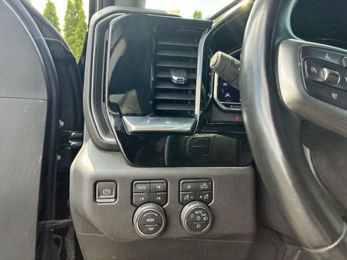 Used 2024 Chevrolet Silverado 2500 LTZ w/ LTZ Convenience Package AWD/4WD image 29