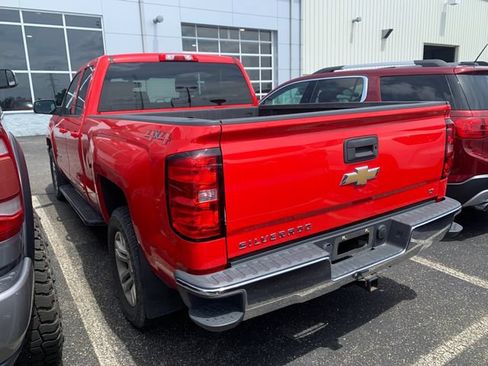 Used 2018 Chevrolet Silverado 1500 LT w/ All Star Edition AWD/4WD image 3