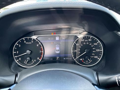 Certified 2024 Nissan Altima 2.5 SV w/ SV Premium Package FWD image 25