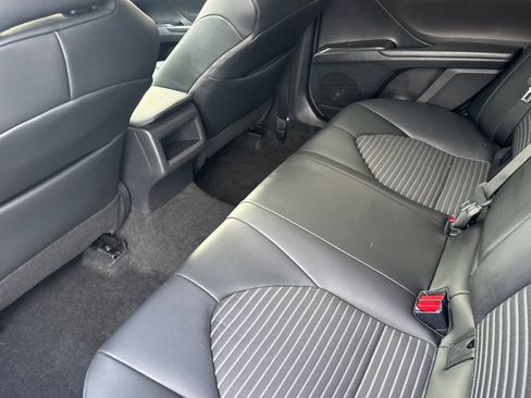 Used 2023 Toyota Camry SE image 15