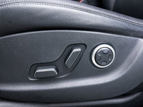 Used 2023 Genesis GV70 2.5T image 19