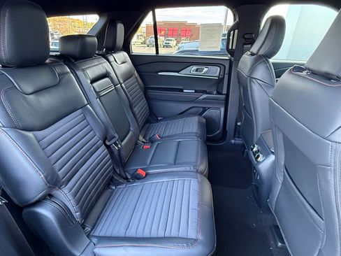 New 2026 Ford Explorer ST-Line image 19