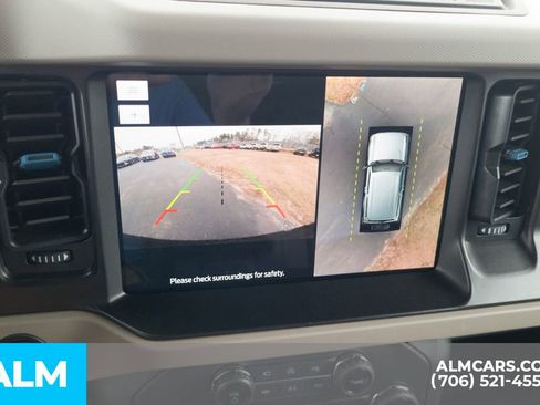 Used 2023 Ford Bronco Wildtrak image 27