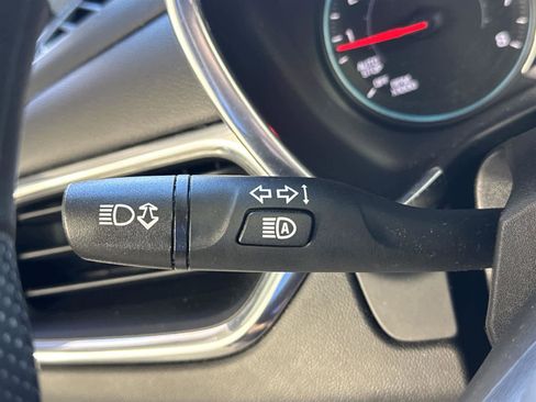 Used 2022 Chevrolet Equinox LT image 27