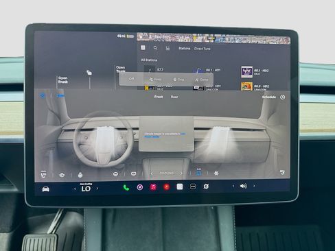 Used 2024 Tesla Model Y Long Range image 12