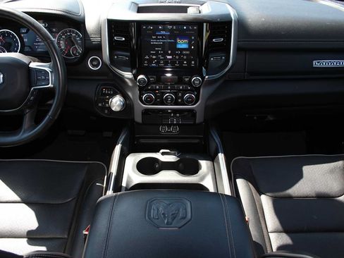 Used 2024 RAM 1500 Laramie AWD/4WD image 31