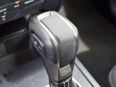 Used 2021 Ford Ranger XLT w/ Equipment Group 301A Mid RWD image 10
