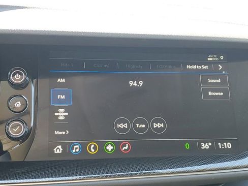 Used 2023 Buick Envision Preferred w/ Sport Touring Package image 12